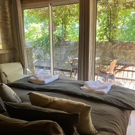 Manoir Des Sources Bed & Breakfast