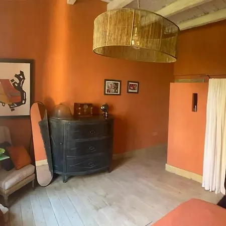 Manoir Des Sources Bed & Breakfast 4*